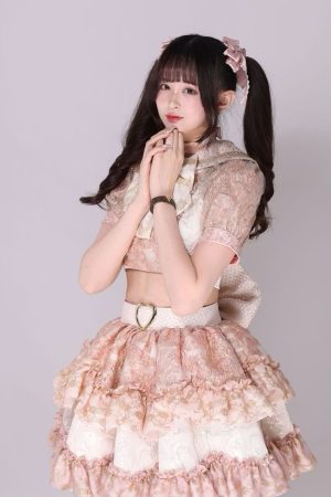 ギリシャ神話から生まれたガールズユニット「アルテミスの翼」新衣装のNEWアーティスト写真を公開！