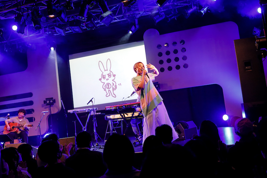 阿部真央、2020年春に開催中止となった幻の全国ツアー「らいぶNo.9」が6月に東京で一夜限りの開催！配信チケット発売も！