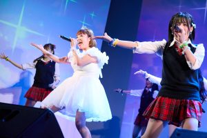 ジェットコースターのように笑いと涙が何度も起きた、奥原澄香(燃えこれ学園)の卒業公演をレポート。
