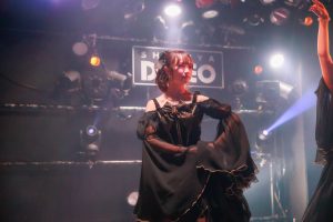 アップデートした新生CUBΣLIC、満員の観客たちを前にkawaii future popな姿を見せつけた!!!