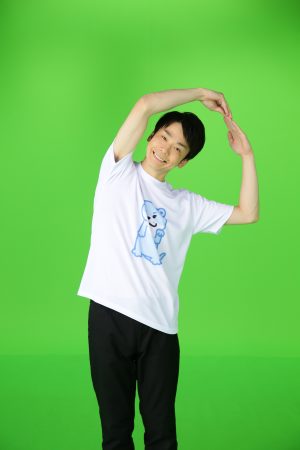 “「Up-T」1枚から作って売れるハイクオリティ” かまいたち 山内健司が、すっごい仕掛けでTシャツを着る！？ 濱家隆一はダンスに挑戦！