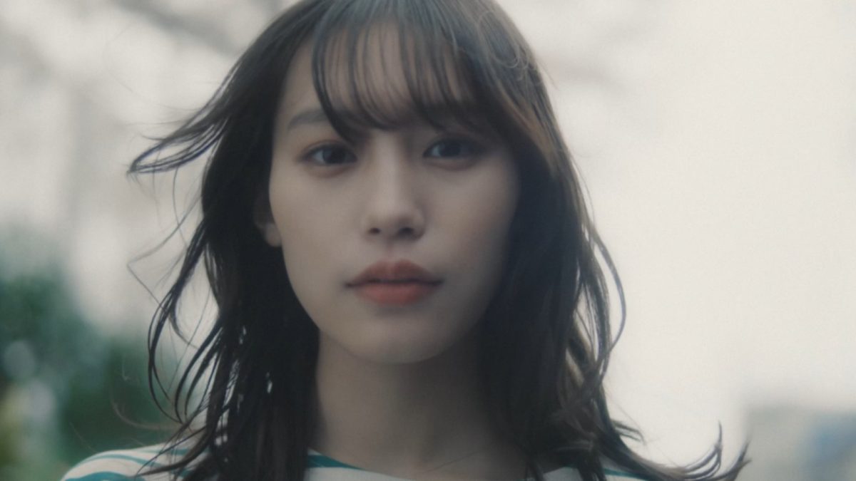 注目の女優 南沙良出演！ 全編にわたって南沙良の魅力が詰まった秦 基博 新曲「Trick me」 MVが公開！