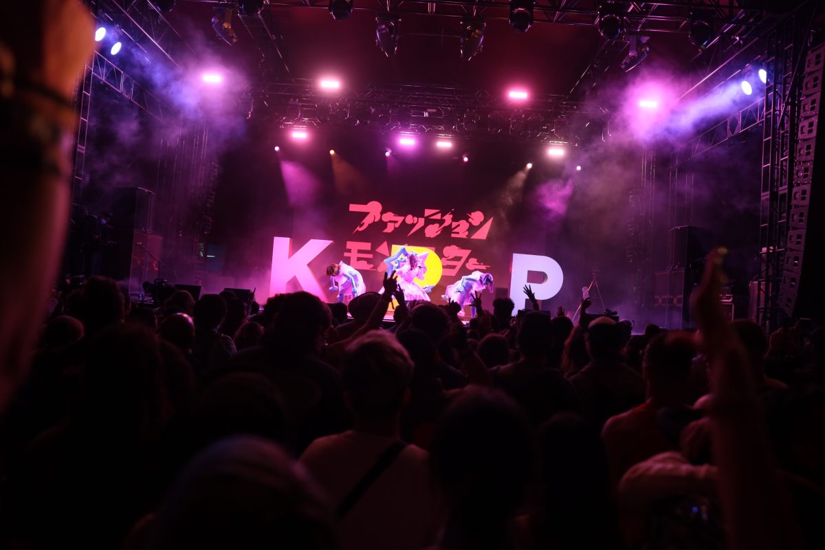 きゃりーぱみゅぱみゅが、世界最大規模の音楽フェス「コーチェラ」に出演！“踊るNFT”を従えGOBI STAGEのトリを飾り、日米でTwitterトレンド入り！