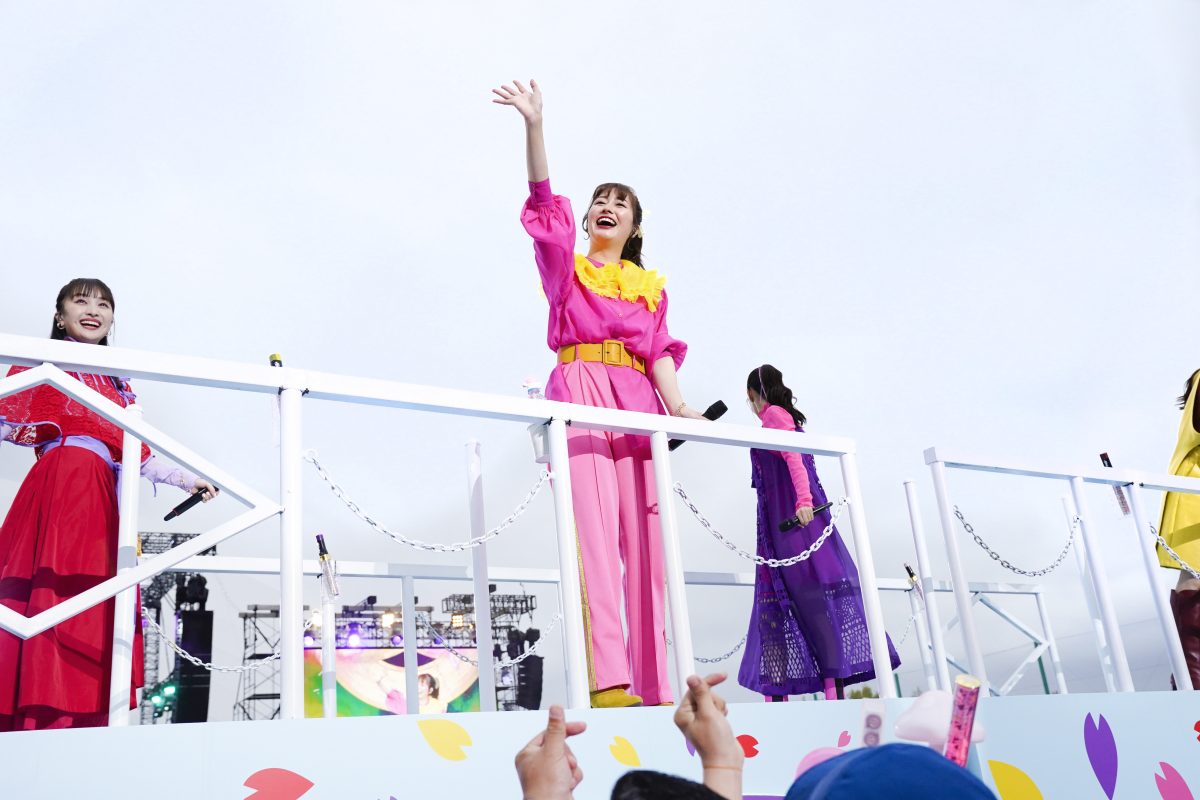 “春一”3年ぶりの開催、笑顔のバトンは福島県・J-VILLAGEへ! ももクロ【春の一大事2022 ~笑顔のチカラ つなげるオモイ in 楢葉・広野・浪江 三町合同大会~】2DAYS完走! 11 “春一”3年ぶりの開催、笑顔のバトンは福島県・J-VILLAGEへ! ももクロ【春の一大事2022 ~笑顔のチカラ つなげるオモイ in 楢葉・広野・浪江 三町合同大会~】2DAYS完走!