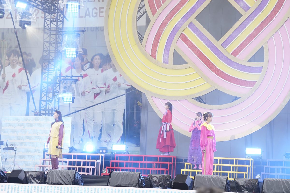 “春一”3年ぶりの開催、笑顔のバトンは福島県・J-VILLAGEへ! ももクロ【春の一大事2022 ~笑顔のチカラ つなげるオモイ in 楢葉・広野・浪江 三町合同大会~】2DAYS完走! 12 “春一”3年ぶりの開催、笑顔のバトンは福島県・J-VILLAGEへ! ももクロ【春の一大事2022 ~笑顔のチカラ つなげるオモイ in 楢葉・広野・浪江 三町合同大会~】2DAYS完走!
