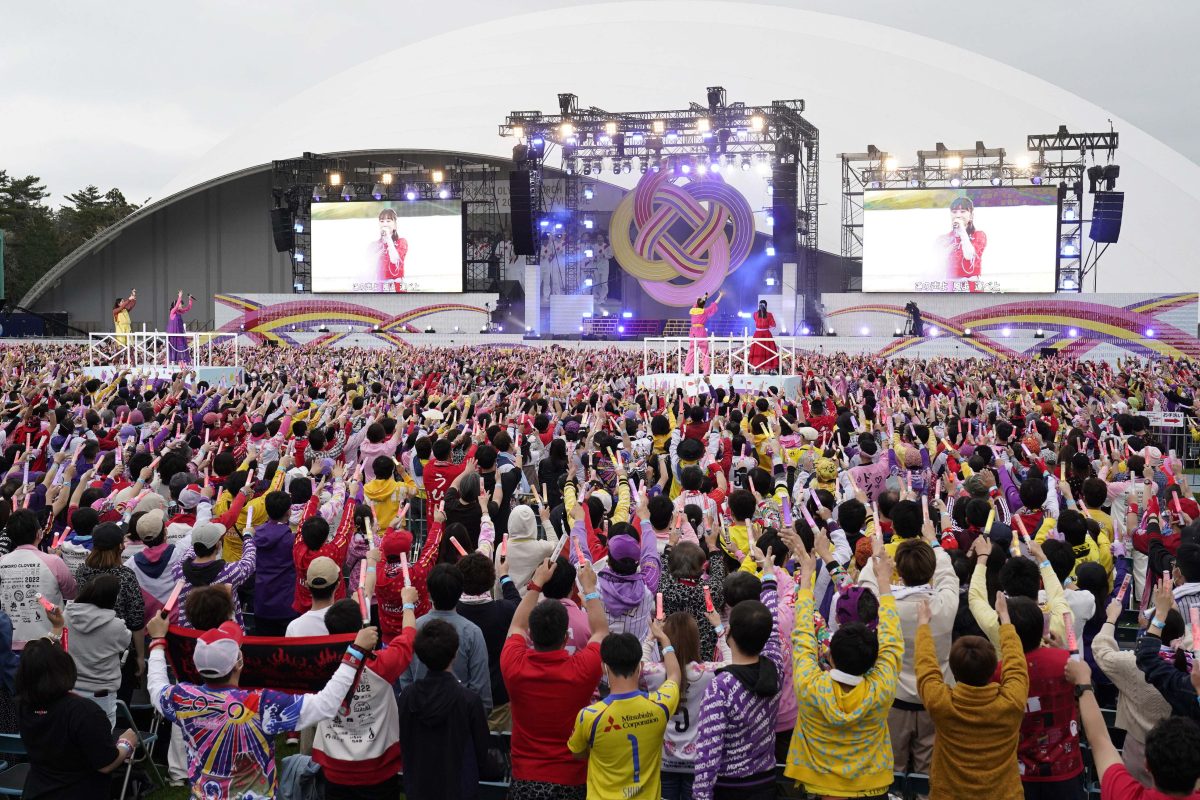 “春一”3年ぶりの開催、笑顔のバトンは福島県・J-VILLAGEへ! ももクロ【春の一大事2022 ~笑顔のチカラ つなげるオモイ in 楢葉・広野・浪江 三町合同大会~】2DAYS完走! 43 “春一”3年ぶりの開催、笑顔のバトンは福島県・J-VILLAGEへ! ももクロ【春の一大事2022 ~笑顔のチカラ つなげるオモイ in 楢葉・広野・浪江 三町合同大会~】2DAYS完走!