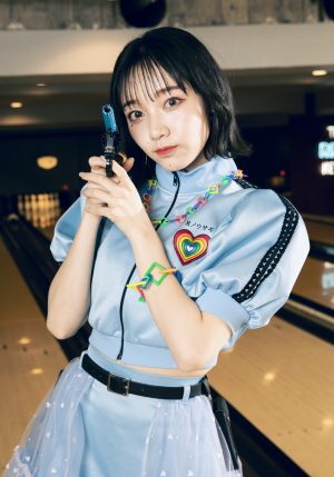 柏木由紀初プロデュースの“SPY”！ “カワイイ♥”とはこれです♥ 自身作詞の王道アイドルソング「あなたを狙い撃ち♡」MV、YouTubeプレミア公開♥