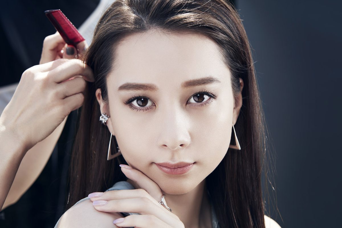 Niki ホーユーヘアケアブランド 「PROMASTER COLOR CARE」のイメージモデルに起用