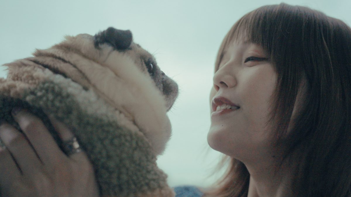 ねぇ、YOAKEって知ってる？ TikTokで広がる #ねぇチャレンジ 正体不明のアーティストYOAKE「ねぇ」配信ヒット中！！