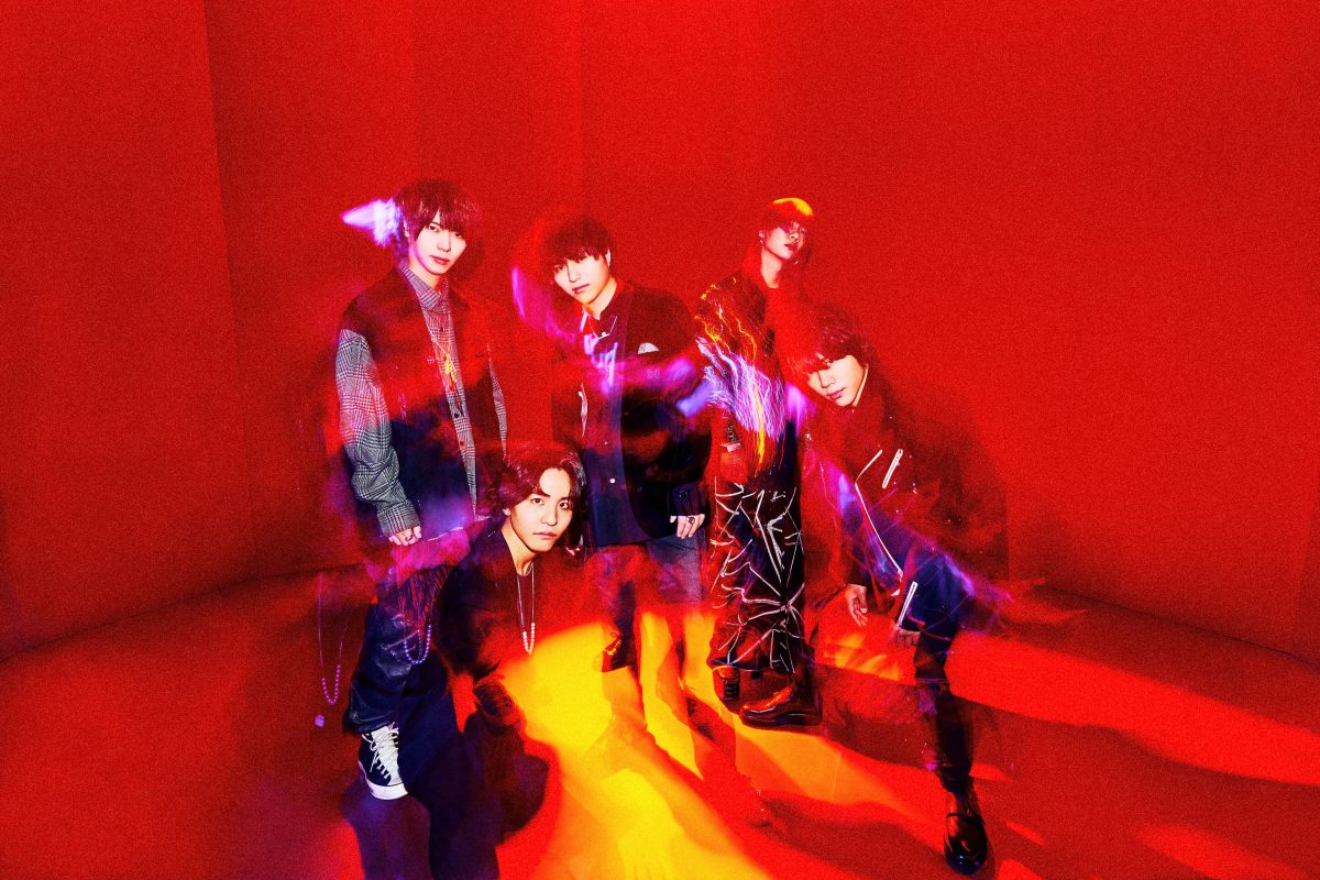 Novelbright (ノーベルブライト) 大阪発・5人組ロックバンド “Novelbright”道頓堀で船上ストリートライブを開催！「愛とか恋とか」「ツキミソウ」等を披露し、3,000人の観客を魅了！