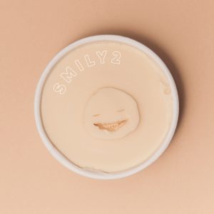 大塚 愛の「SMILY」が夏の装いをまとって生まれ変わった「SMILY2」が本日より配信スタート! 3 大塚 愛の「SMILY」が夏の装いをまとって生まれ変わった「SMILY2」が本日より配信スタート!