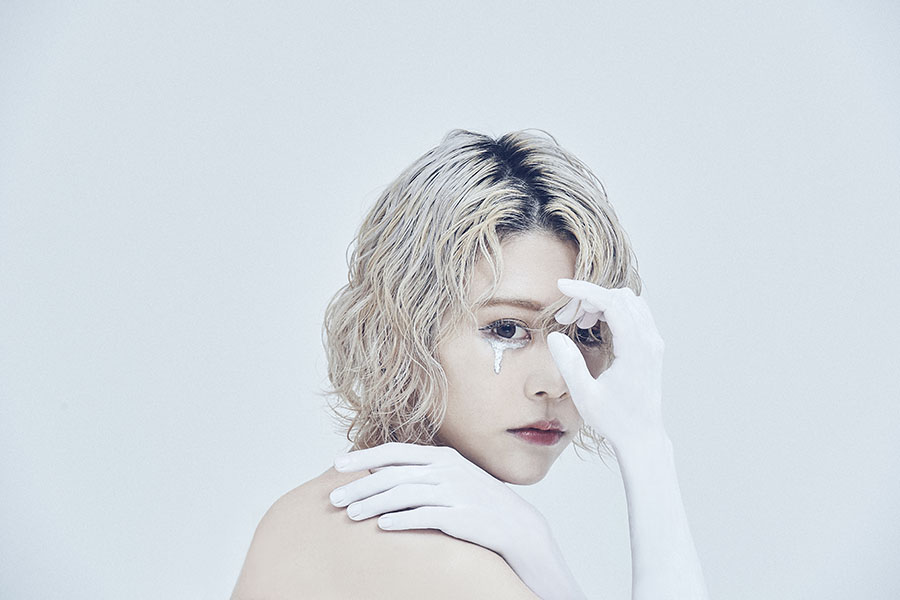 ロザリーナ、『コードギアス 反逆のルルーシュR2』のテーマ曲「Face2」を9月７日にシングル発売決定！