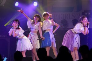 アップアップガールズ（仮）とアップアップガールズ（２）が2マンライブ！ 底力をたっぷりと感じられる楽しく熱いライブ