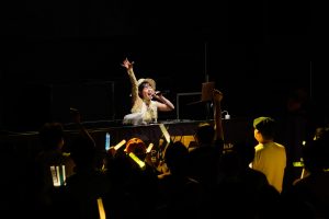 アップアップガールズ（仮）とアップアップガールズ（２）が2マンライブ！ 底力をたっぷりと感じられる楽しく熱いライブ