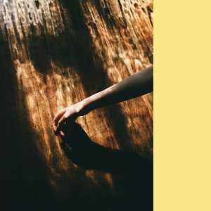 adieu新曲「ひかりのはなし」配信スタート&20時よりMUSIC VIDEO、YouTubeプレミア公開決定 2 adieu新曲「ひかりのはなし」配信スタート&20時よりMUSIC VIDEO、YouTubeプレミア公開決定