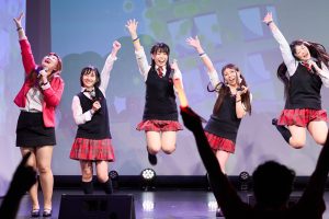 燃えこれ学園が「コール解禁ライブ」を2年4カ月ぶりに開催。あるべきライブの形が、2年4カ月の声を閉ざした期間を経て、また新しい形で甦った!!