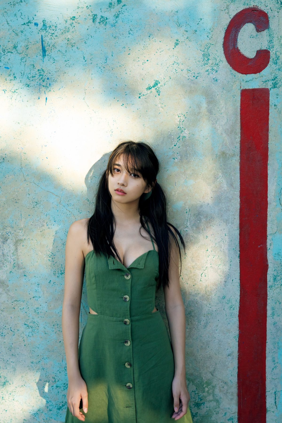 モーニング娘。'22 牧野真莉愛 メモリアルな写真集が8月31日に発売！“ファンの方のおかげ”と感謝！ 道重さゆみとのコラボグラビアも実現！