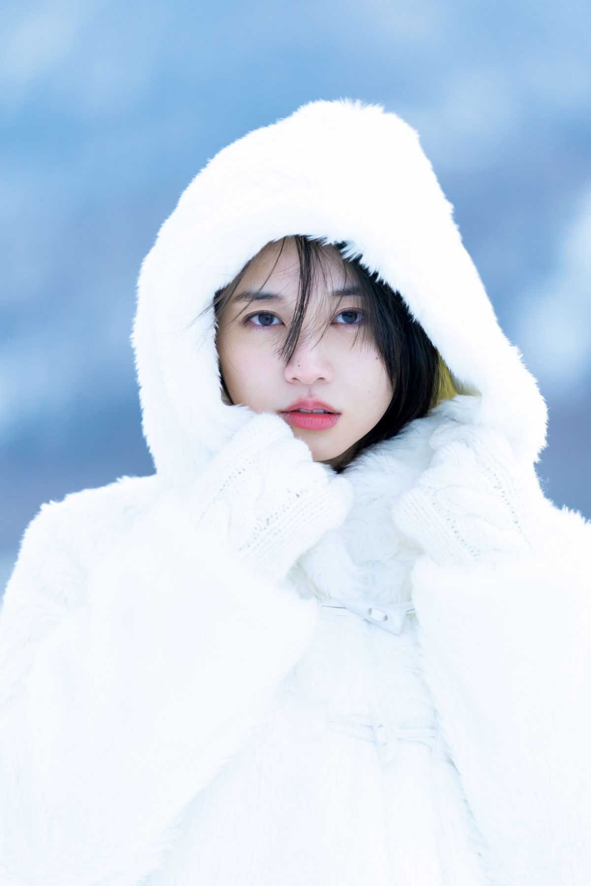 モーニング娘。'22 牧野真莉愛 メモリアルな写真集が8月31日に発売！“ファンの方のおかげ”と感謝！ 道重さゆみとのコラボグラビアも実現！