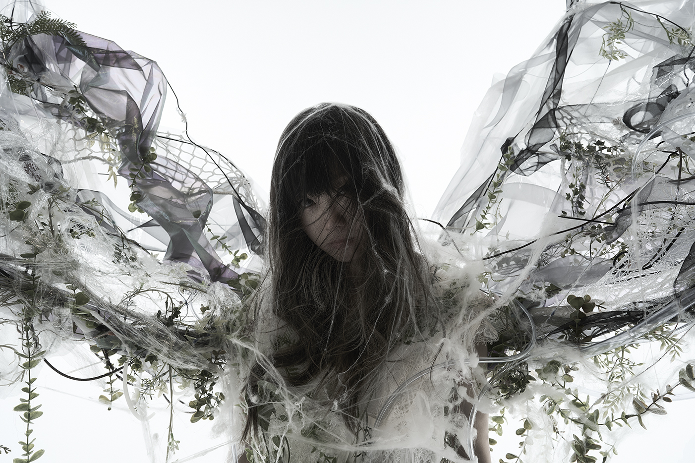 Aimer、& 12/14（水）リリースのミニアルバム「Deep down」のアート