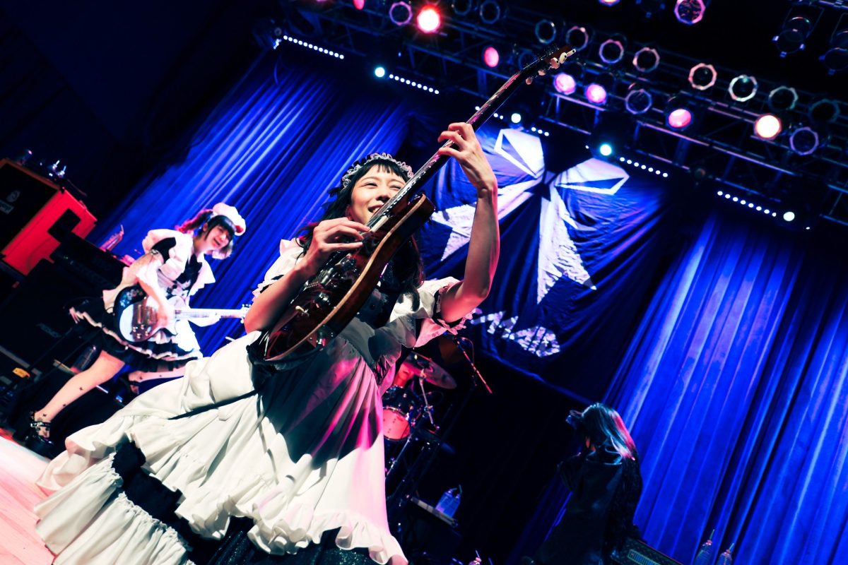 BAND-MAID、2万名超動員の全米ツアーが各地大盛況！『Guns N' Roses JAPAN TOUR』サポートアクトにも抜擢！凱旋単独公演チケット先行も開始