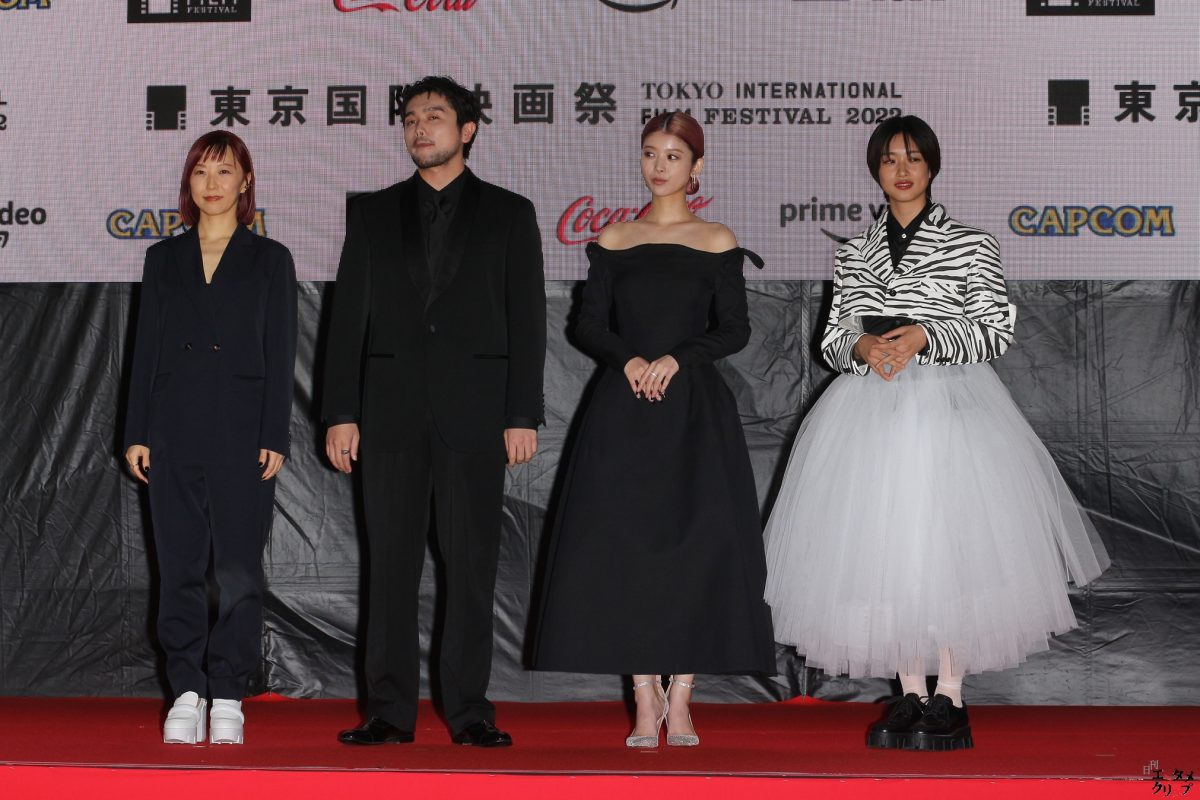 第35回東京国際映画祭 3年ぶりに屋外でレッドカーペット！ フェスティバル・アンバサダー 橋本愛は“生活感を感じる映画がとても好き”と映画愛を語る！ 大泉洋・山田杏奈・柳楽優弥・寺島しのぶ・鈴木亮平・森山未來・眞栄田郷敦・飯豊まりえ・戸田恵梨香・稲垣吾郎・二宮和也も登場！