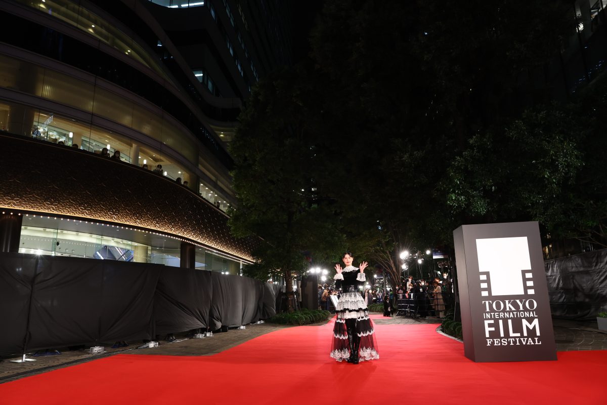 第35回東京国際映画祭 3年ぶりに屋外でレッドカーペット！ フェスティバル・アンバサダー 橋本愛は“生活感を感じる映画がとても好き”と映画愛を語る！ 大泉洋・山田杏奈・柳楽優弥・寺島しのぶ・鈴木亮平・森山未來・眞栄田郷敦・飯豊まりえ・戸田恵梨香・稲垣吾郎・二宮和也も登場！