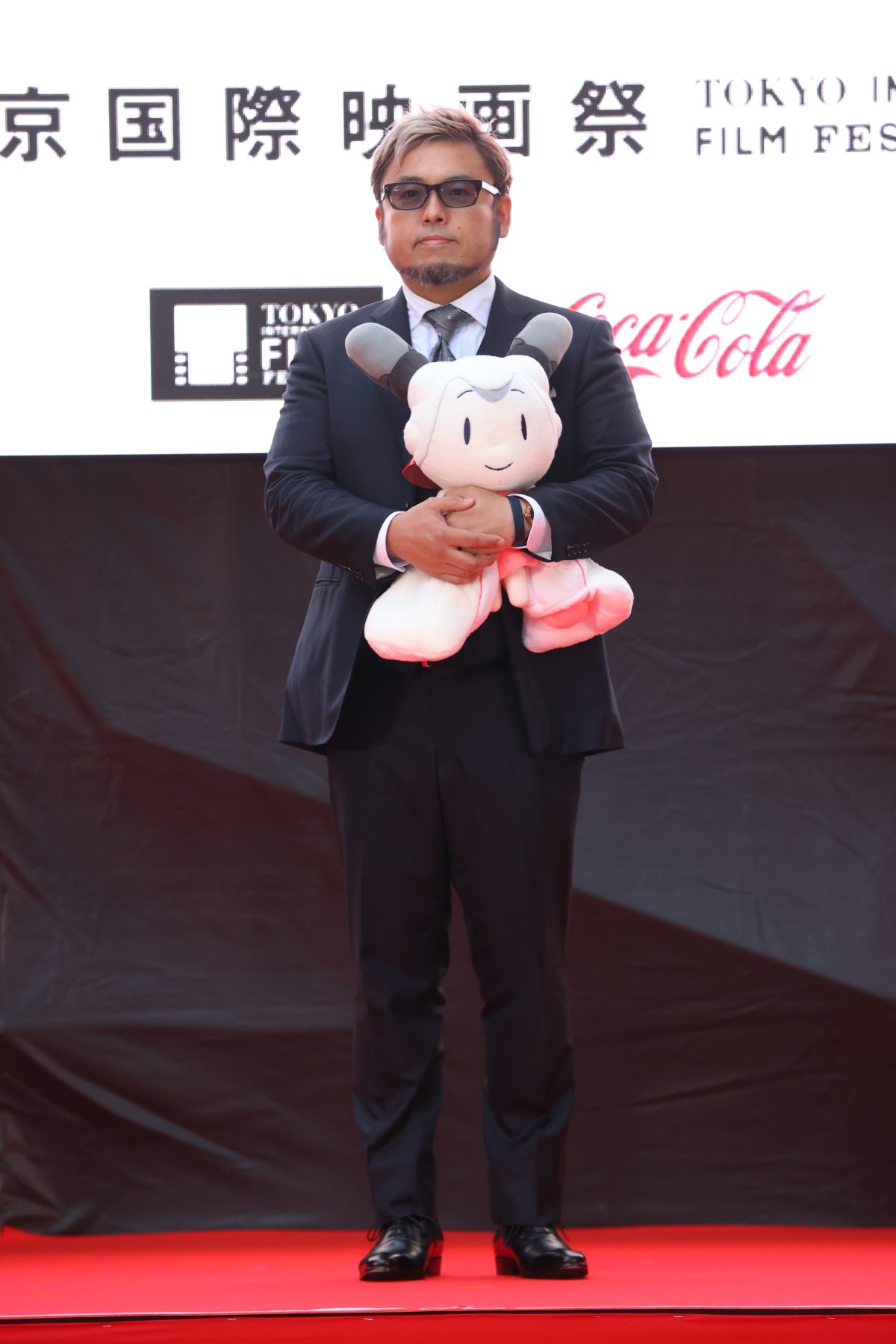 第35回東京国際映画祭 3年ぶりに屋外でレッドカーペット！ フェスティバル・アンバサダー 橋本愛は“生活感を感じる映画がとても好き”と映画愛を語る！ 大泉洋・山田杏奈・柳楽優弥・寺島しのぶ・鈴木亮平・森山未來・眞栄田郷敦・飯豊まりえ・戸田恵梨香・稲垣吾郎・二宮和也も登場！