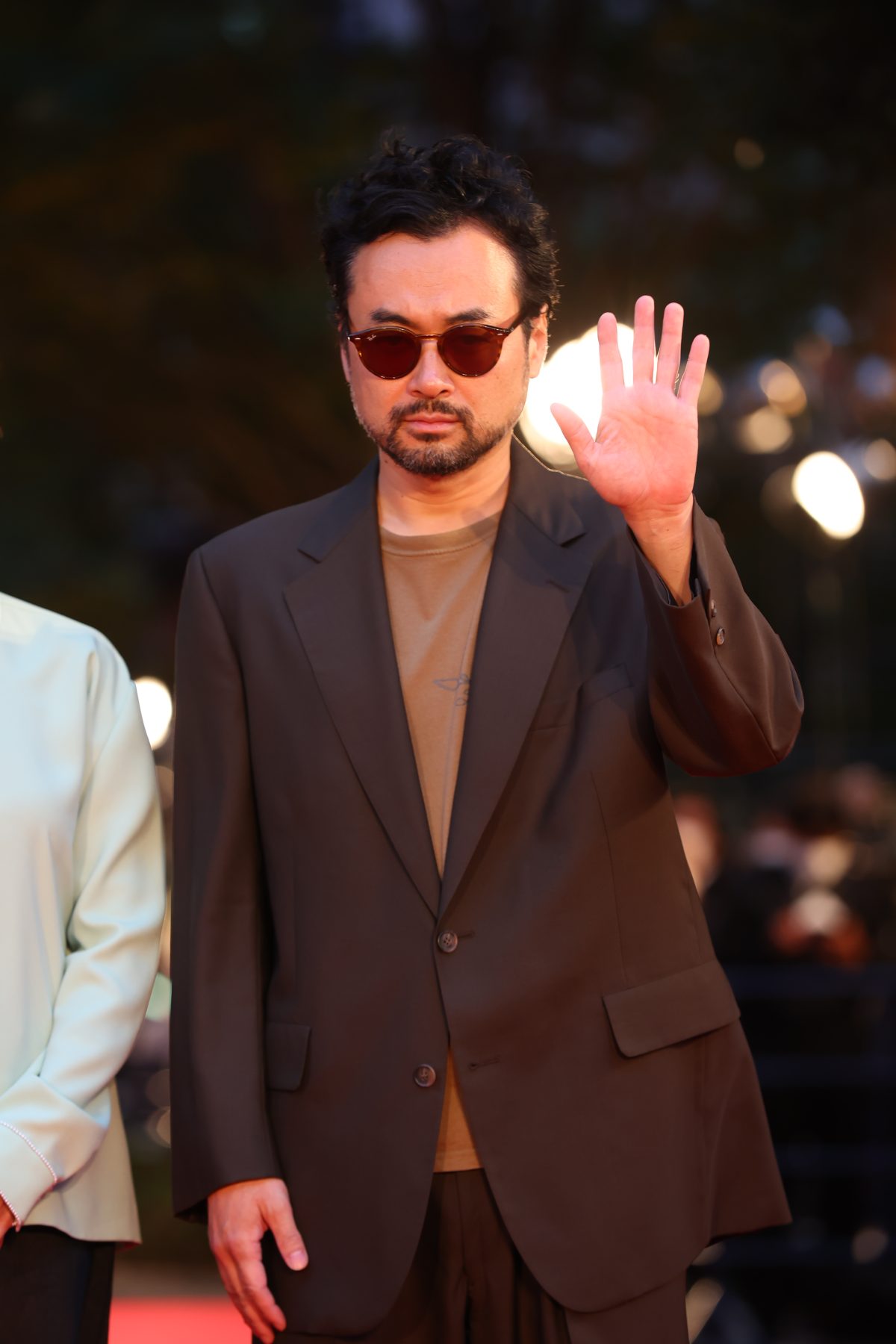 第35回東京国際映画祭 3年ぶりに屋外でレッドカーペット！ フェスティバル・アンバサダー 橋本愛は“生活感を感じる映画がとても好き”と映画愛を語る！ 大泉洋・山田杏奈・柳楽優弥・寺島しのぶ・鈴木亮平・森山未來・眞栄田郷敦・飯豊まりえ・戸田恵梨香・稲垣吾郎・二宮和也も登場！