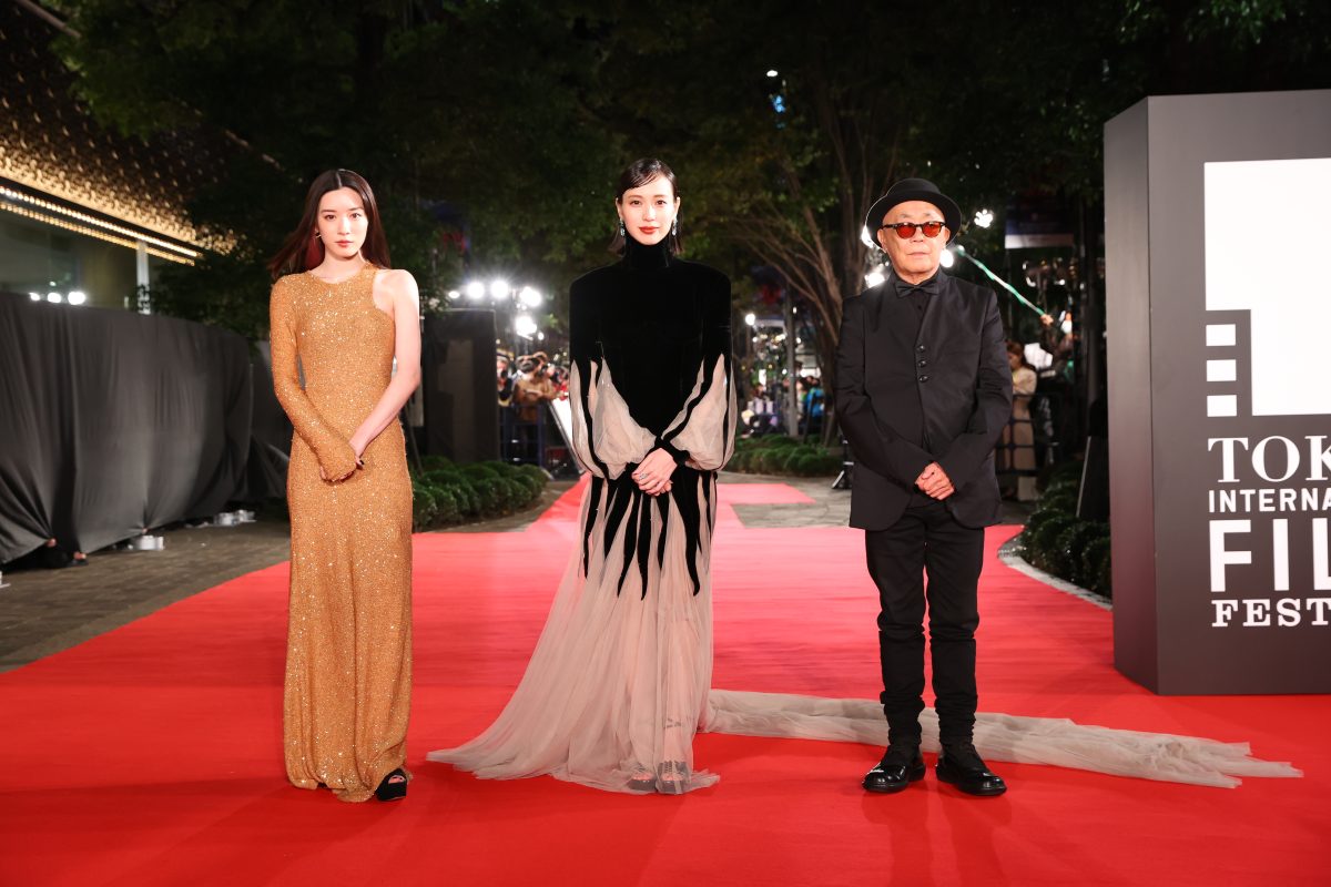第35回東京国際映画祭 3年ぶりに屋外でレッドカーペット！ フェスティバル・アンバサダー 橋本愛は“生活感を感じる映画がとても好き”と映画愛を語る！ 大泉洋・山田杏奈・柳楽優弥・寺島しのぶ・鈴木亮平・森山未來・眞栄田郷敦・飯豊まりえ・戸田恵梨香・稲垣吾郎・二宮和也も登場！