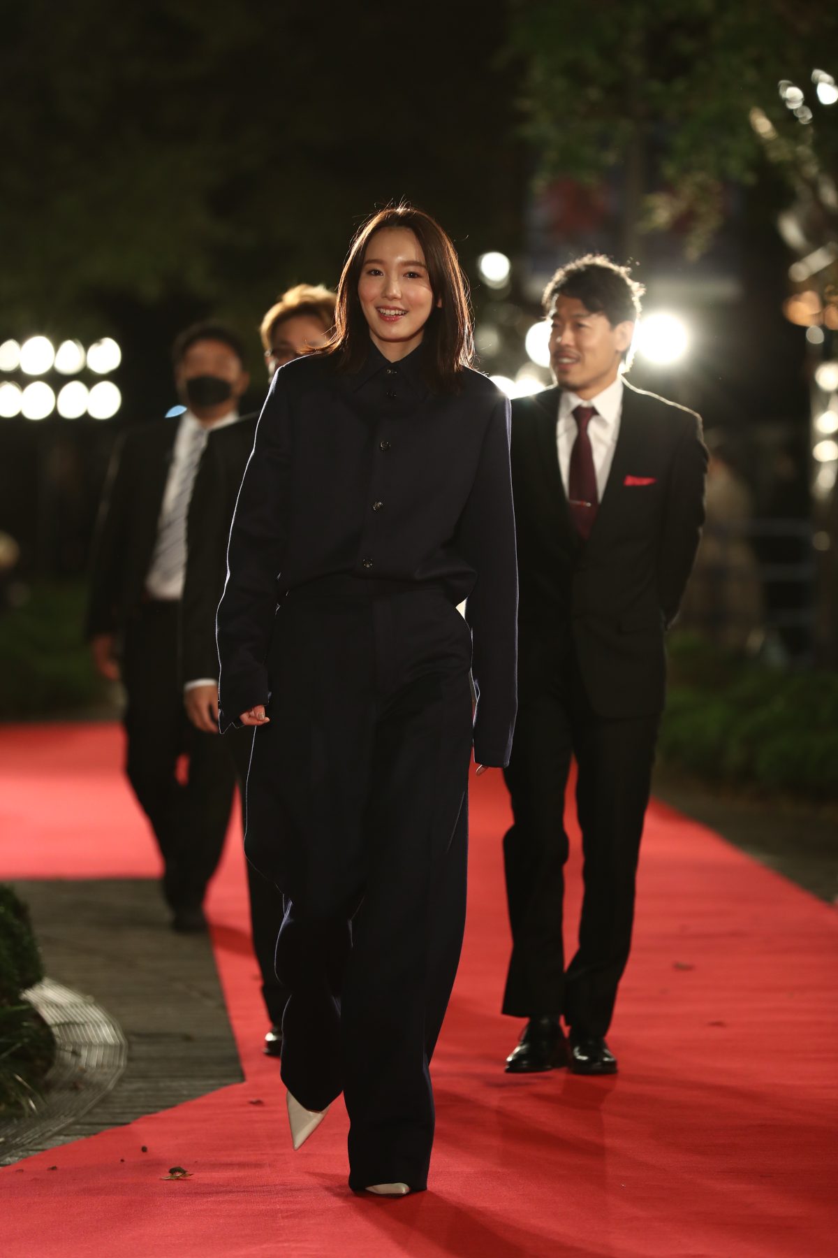 第35回東京国際映画祭 3年ぶりに屋外でレッドカーペット！ フェスティバル・アンバサダー 橋本愛は“生活感を感じる映画がとても好き”と映画愛を語る！ 大泉洋・山田杏奈・柳楽優弥・寺島しのぶ・鈴木亮平・森山未來・眞栄田郷敦・飯豊まりえ・戸田恵梨香・稲垣吾郎・二宮和也も登場！