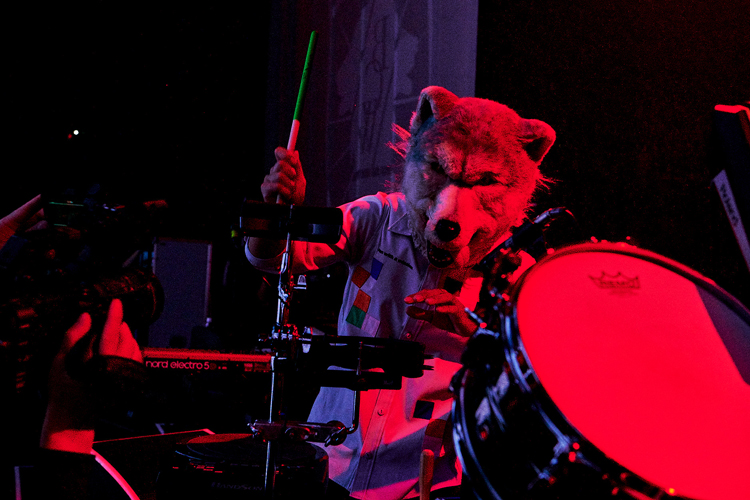“MAN WITH A MISSION” 連作アルバム「Break and Cross the Walls Ⅰ＆Ⅱ」を携えた東阪アリーナ公演完走！12月にはWOWOWでの放送も決定！