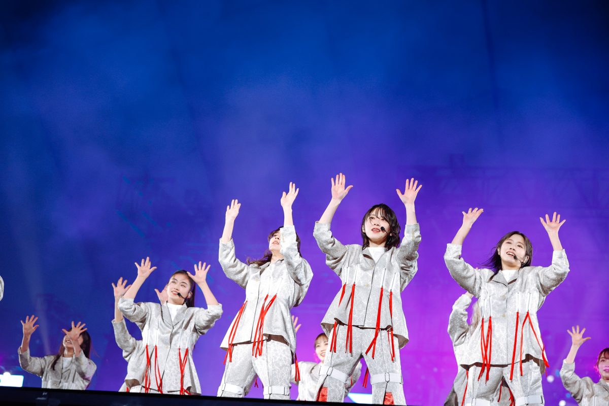 櫻坂46・菅井友香、7年間のアイドル人生に幕を閉じるツアー完遂！「グループとファンの架け橋に」涙の東京ドーム公演！