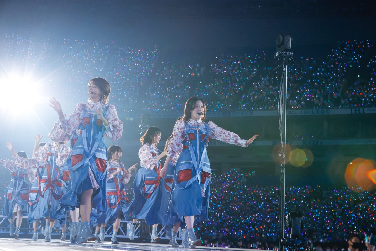 櫻坂46・菅井友香、7年間のアイドル人生に幕を閉じるツアー完遂！「グループとファンの架け橋に」涙の東京ドーム公演！