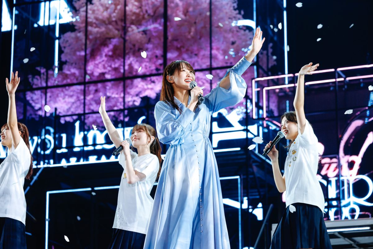 櫻坂46・菅井友香、7年間のアイドル人生に幕を閉じるツアー完遂！「グループとファンの架け橋に」涙の東京ドーム公演！
