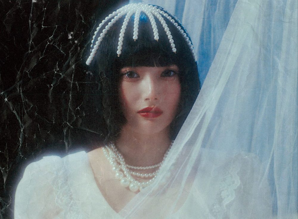 安斉かれん、新曲「不眠症☆廃天国」の歪んだMVを本日公開！
