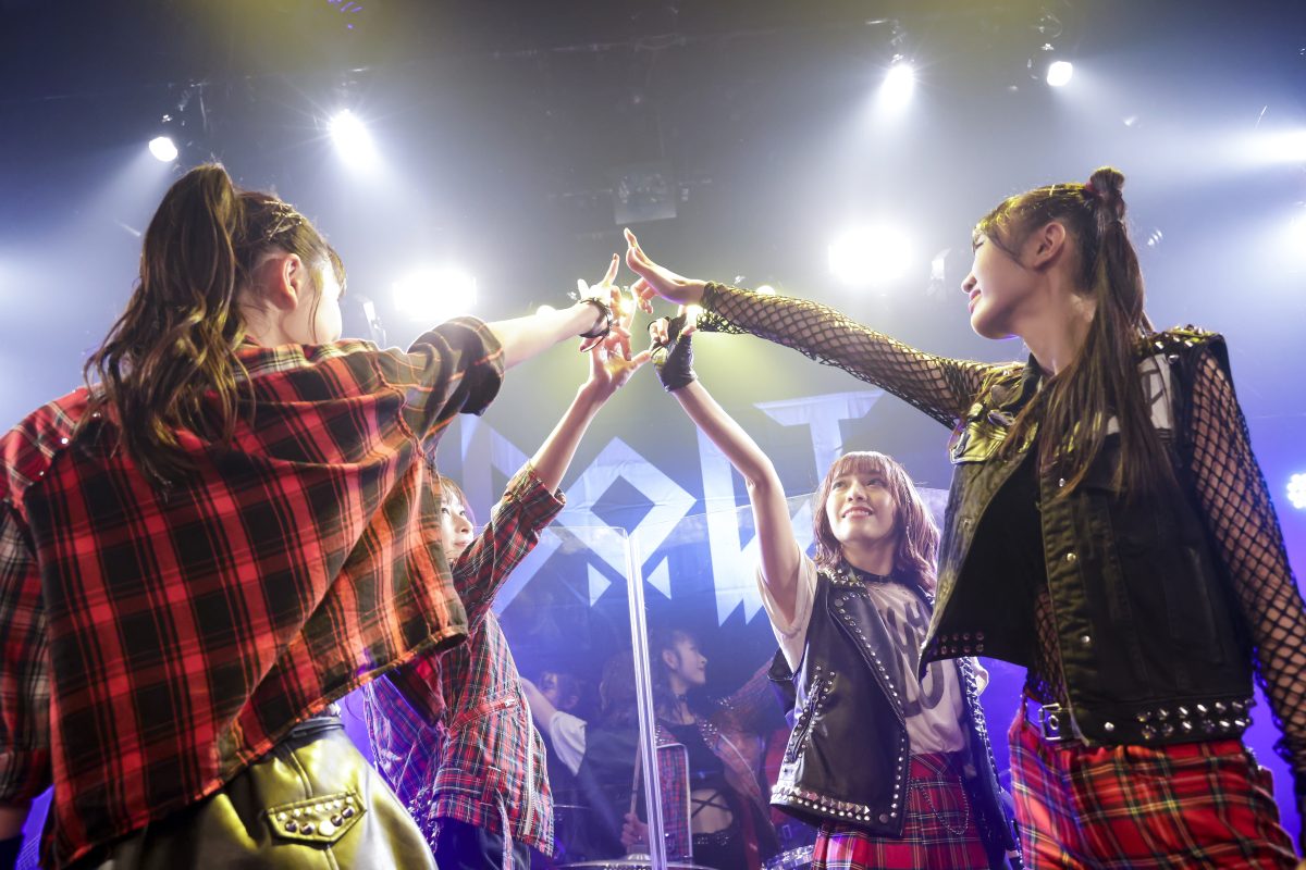 B.O.L.T初の生バックバンドでのワンマンライブ「Rock the B.O.L.T」大成功！
