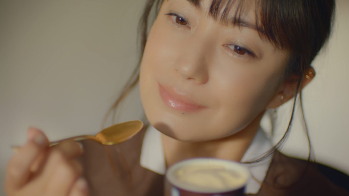 菅野美穂が新CMキャラクターに! 撮影中も止まらない?“ふわ濃い”レディーボーデン愛! 10 菅野美穂が新CMキャラクターに! 撮影中も止まらない?“ふわ濃い”レディーボーデン愛!