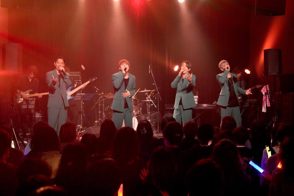 LAST FIRSTがメジャーデビュー３周年記念ライブ。