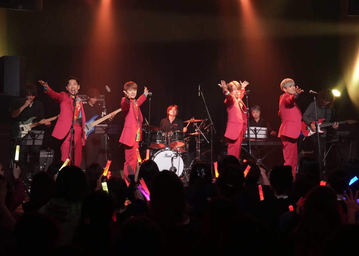 LAST FIRSTがメジャーデビュー３周年記念ライブ。