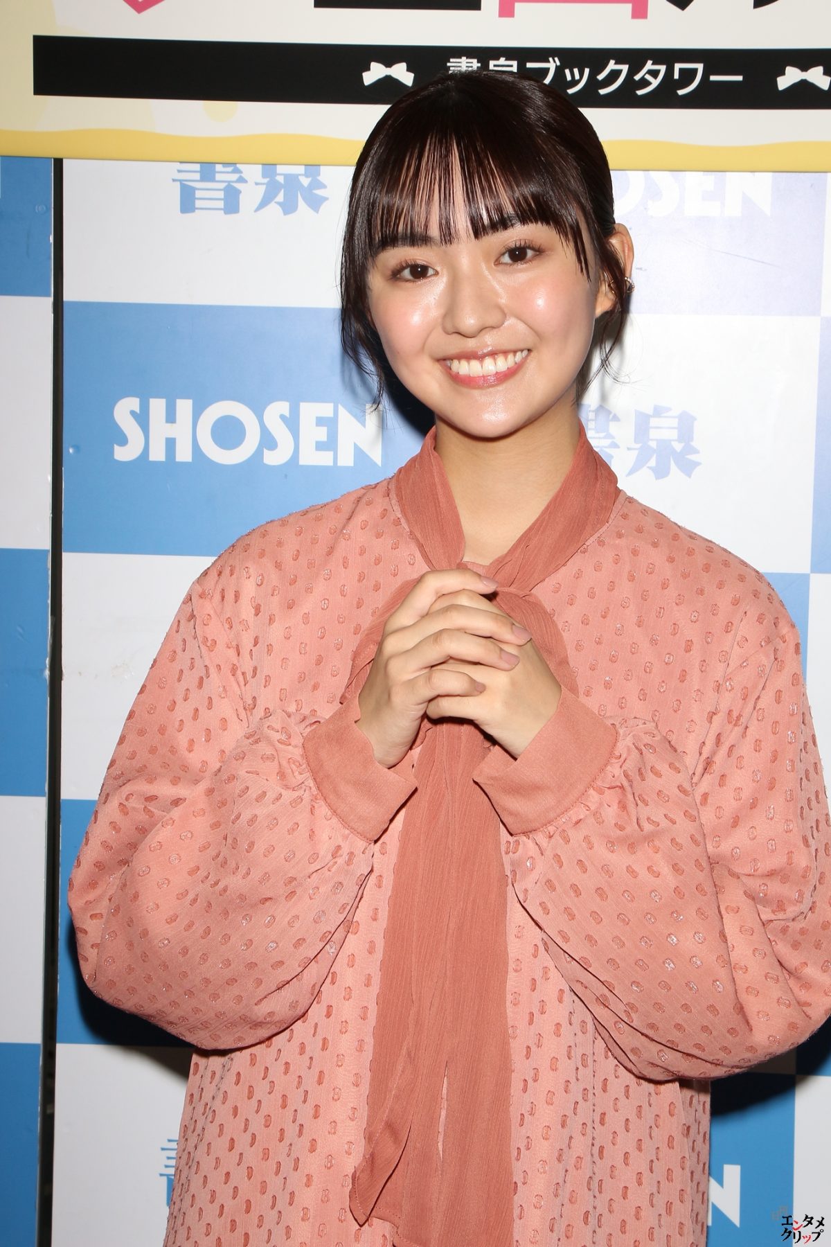 豊田ルナ 2023年カレンダーはナチュラルに自然な爽やかさが出てます！