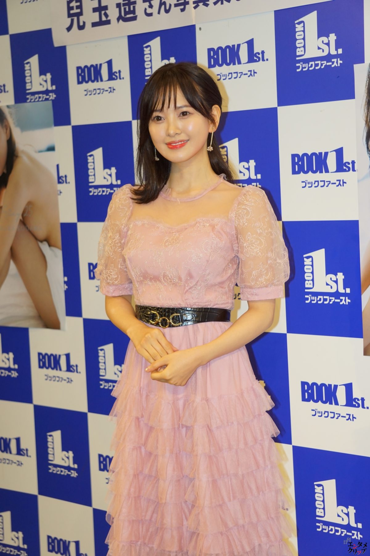 兒玉遥 6年ぶりの写真集で過去最大露出!ピンクのタンクトップとデニムの衣装が推しポイント! 9 兒玉遥 6年ぶりの写真集で過去最大露出!ピンクのタンクトップとデニムの衣装が推しポイント!