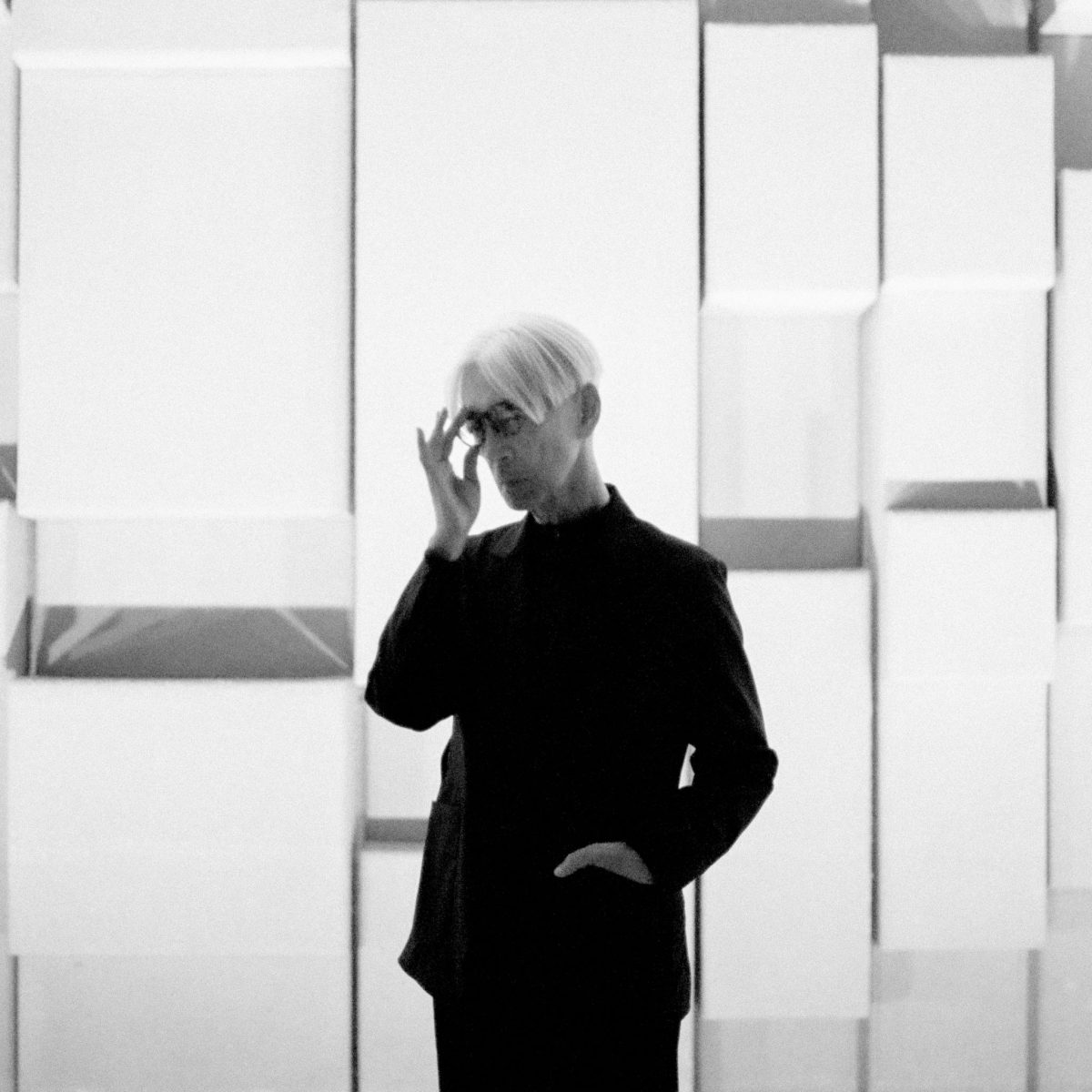 いよいよ今週末開催、坂本龍一2年ぶりのピアノ・ソロ・コンサート「Ryuichi Sakamoto: Playing the Piano 2022」（事前収録）の配信に向けて、坂本龍一の動画コメントが公開！