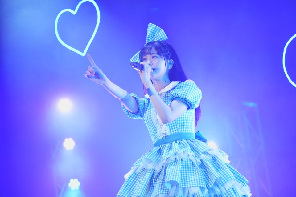 大西亜玖璃 First LIVE ~はじまりのはじまり~が開催! サンタになってクリスマスソングメドレーを披露! 2 大西亜玖璃 First LIVE ~はじまりのはじまり~が開催! サンタになってクリスマスソングメドレーを披露!