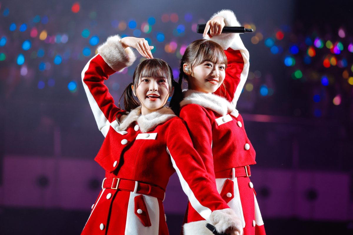 日向坂46が年末恒例のクリスマスライブで観客を魅了！