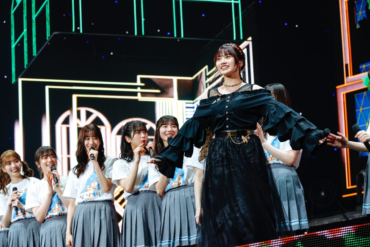 日向坂46が年末恒例のクリスマスライブで観客を魅了！