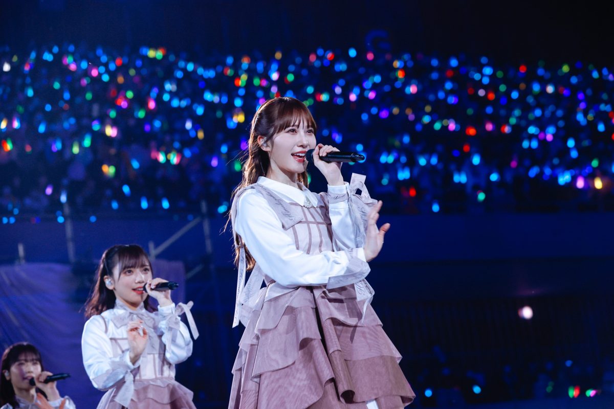 日向坂46が年末恒例のクリスマスライブで観客を魅了！