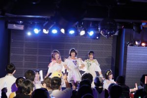 「何もなかった自分たちに生きる場所をくれてありがとう。たくさん愛してくれて本当にありがとう。絶対に忘れないでね」コンビニ推進アイドル（仮）、2年間の活動にピリオドを…。