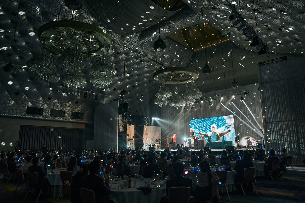 ソナーポケット、東京パラリンピック閉会式の演出家によるダンスと音楽で奏でるディナーショーを開催 1 ソナーポケット、東京パラリンピック閉会式の演出家によるダンスと音楽で奏でるディナーショーを開催