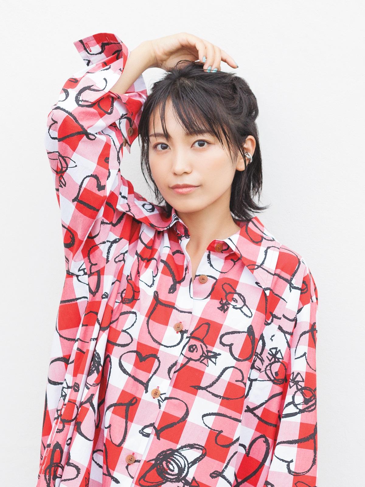 miwa、EP「バレンタインが今年もやってくる」収録内容決定！ 新進気鋭のシンガーソングライター 川崎鷹也 をフィーチャリングに迎えた「2月14日 feat.川崎鷹也」をはじめとした全4曲収録！ 初回盤には「miwa special concert 2022 “REVIVAL”」を全編収録！