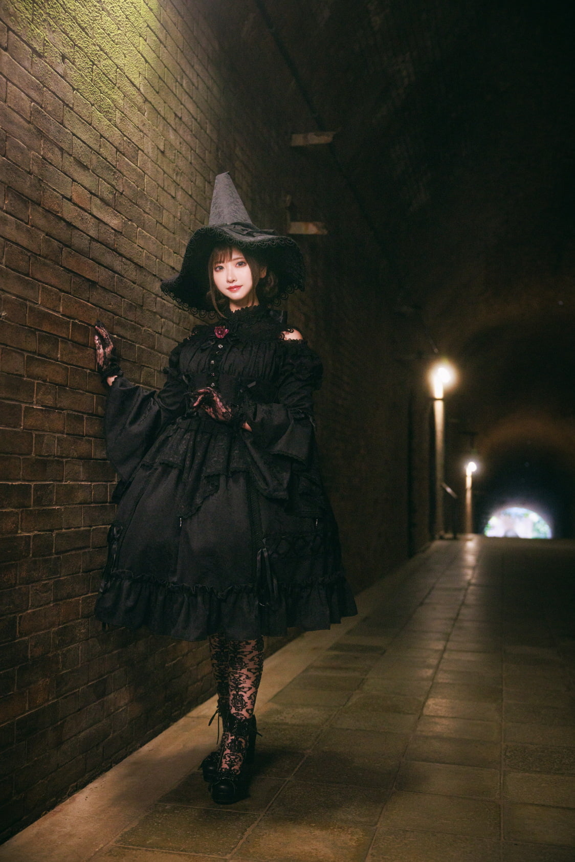 美女コスプレイヤー・すみれおじさん 地上波で憧れのロリータ服を完全に着こなす